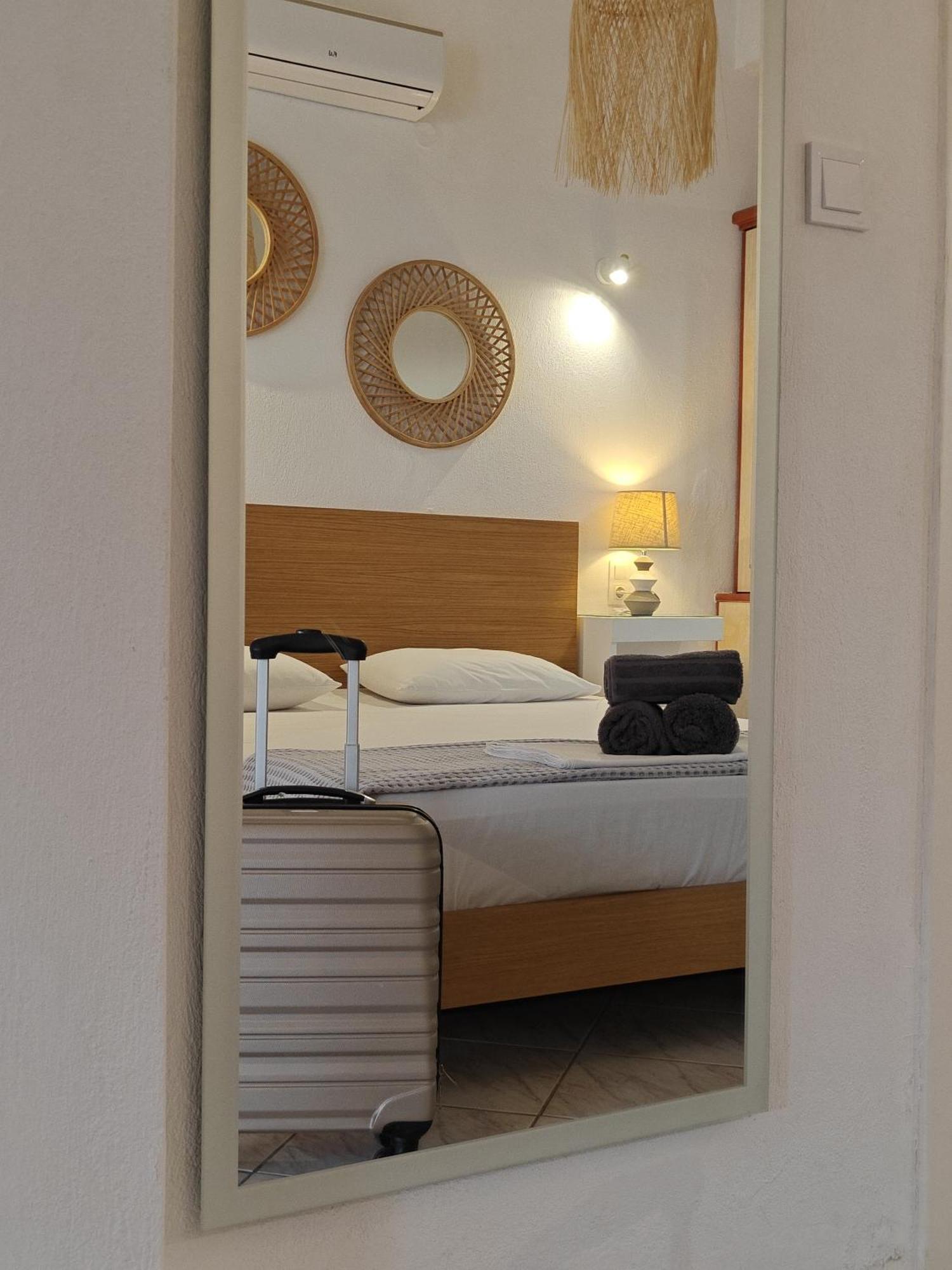 העיירה סקיאתוס Del Sol Suites מראה חיצוני תמונה
